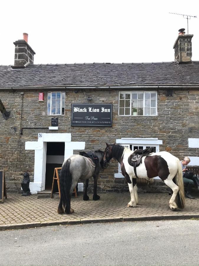 Black Lion Inn Leek Exteriör bild